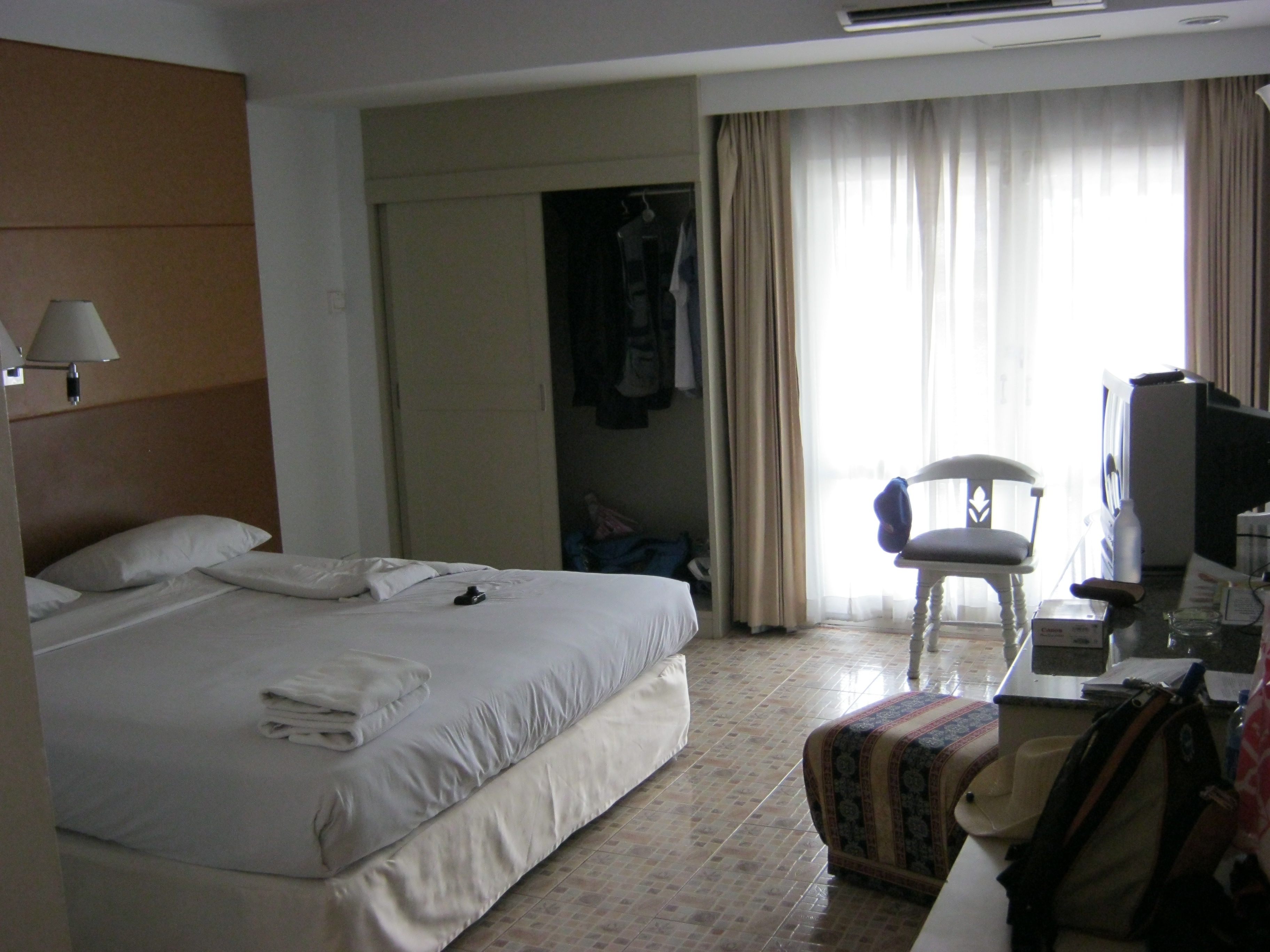 2011 年酒店舊客房影像，無法代表現行套房房型