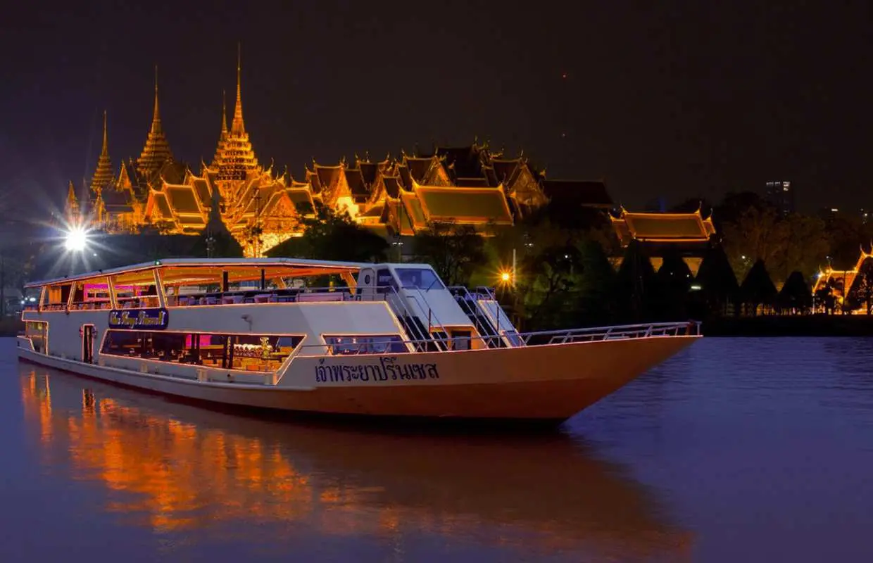 Chao Phraya Princess 晚餐遊船夜間航行宣傳封面