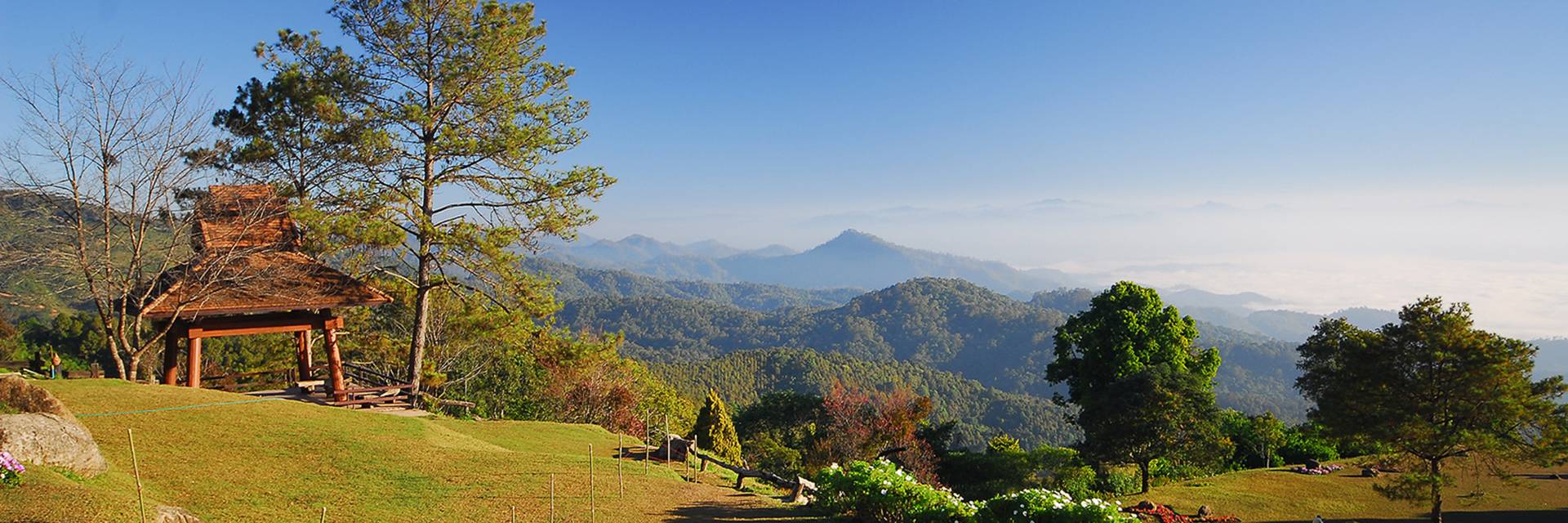 清邁山區層疊山巒與林地景觀